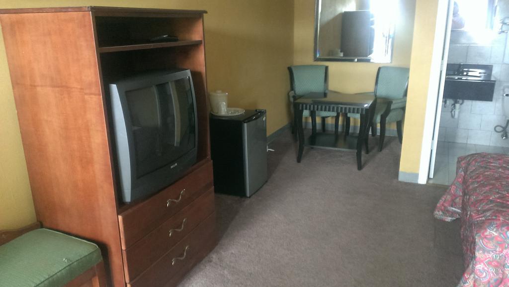 Naugatuck Motor Lodge Oda fotoğraf