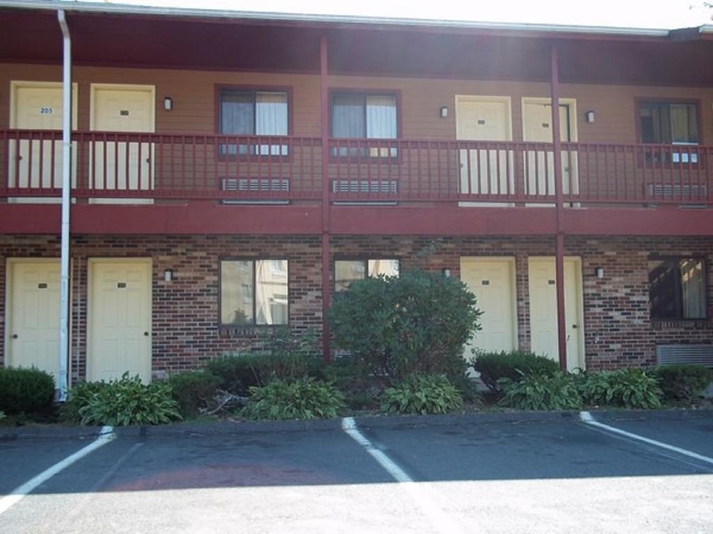 Naugatuck Motor Lodge Dış mekan fotoğraf