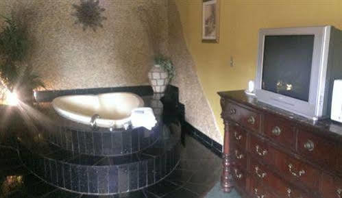 Naugatuck Motor Lodge Dış mekan fotoğraf
